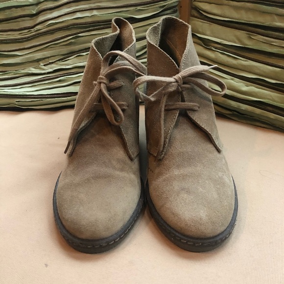 J. Crew Suede Lace Up Wedge Boots size 6 Tan - Picture 4 of 9